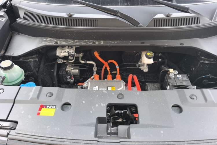 Used Baojun Spark EUV 2025 Flagship Edition 5 Seats Engine Bay