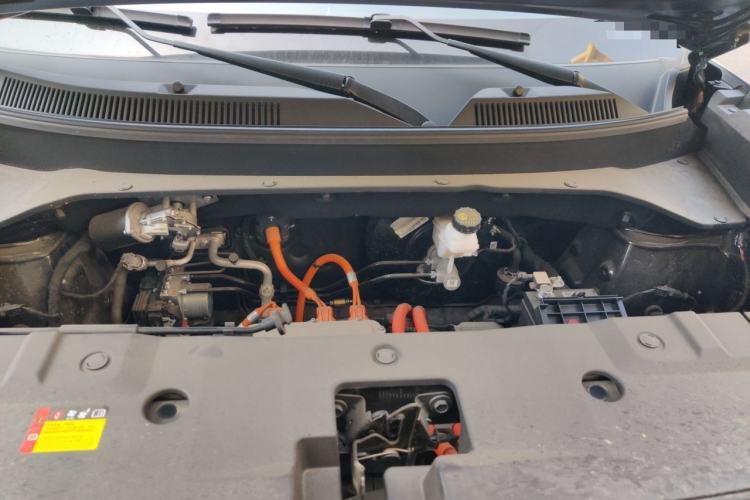 Used Baojun Spark EUV 2025 Flagship Edition 5 Seats Engine Bay