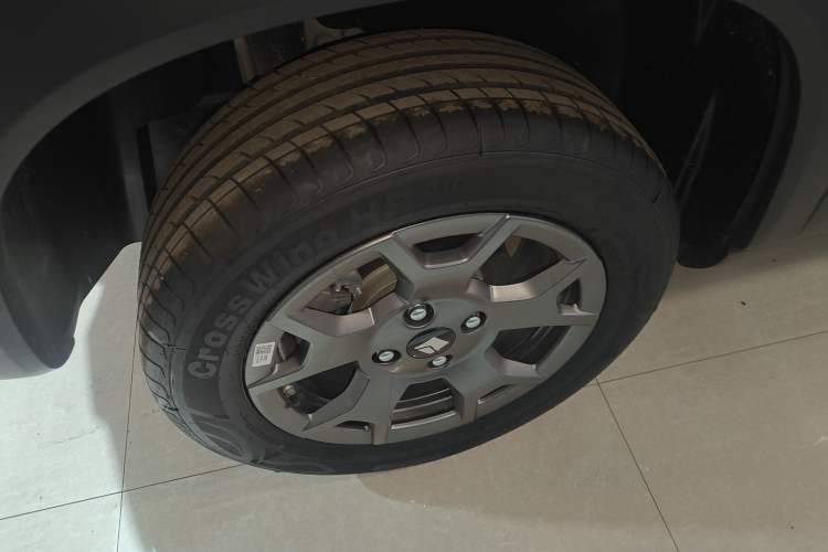Used Baojun Spark EUV 2025 Flagship Edition 5 Seats Exterior 8