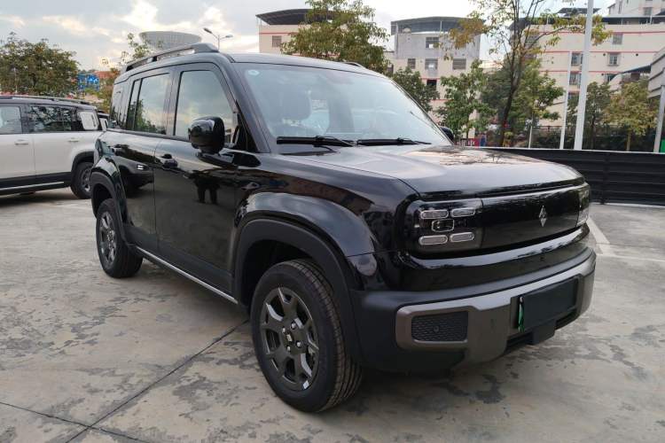 Used Baojun Spark EUV 2025 Flagship Edition 5 Seats Front Right 45 Deg