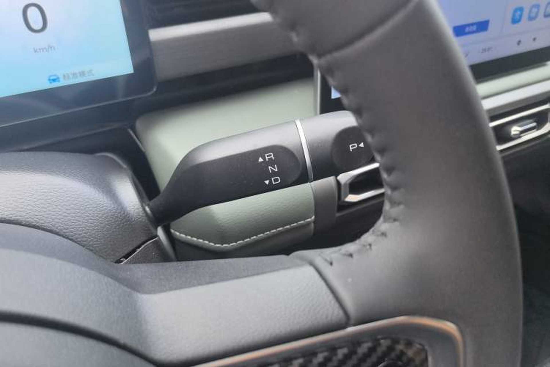 Used Baojun Spark EUV 2025 Flagship Edition 5 Seats Gear Lever