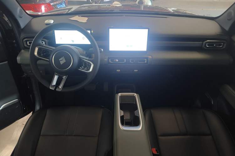 Used Baojun Spark EUV 2025 Flagship Edition 5 Seats Interior 2