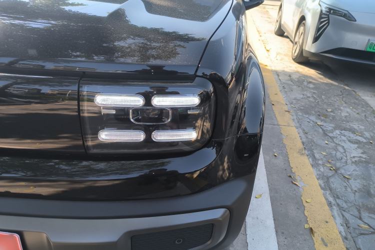 Used Baojun Spark EUV 2025 Flagship Edition 5 Seats Left Front Headlight