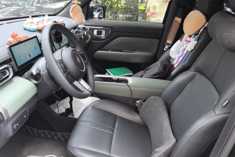 Used Baojun Spark EUV 2025 Smart Luxury Edition 5 Seats Left Front Seat