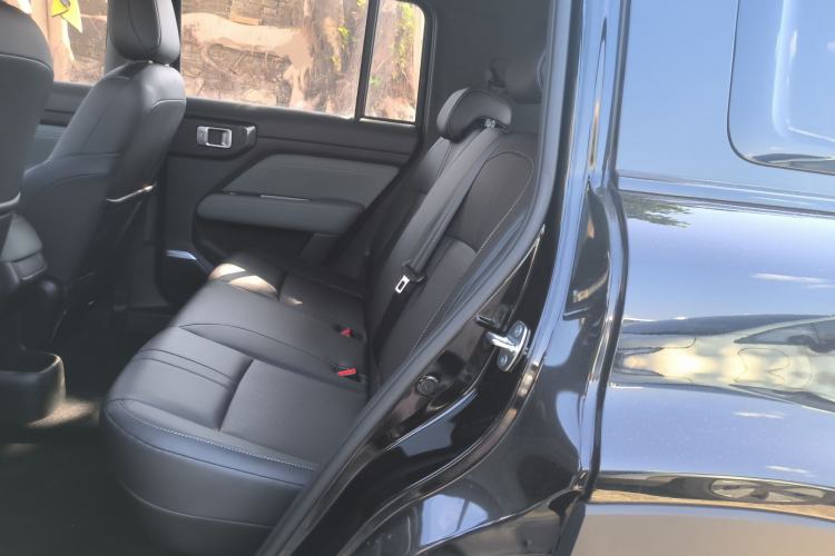 Used Baojun Spark EUV 2025 Flagship Edition 5 Seats Left Rear Seat