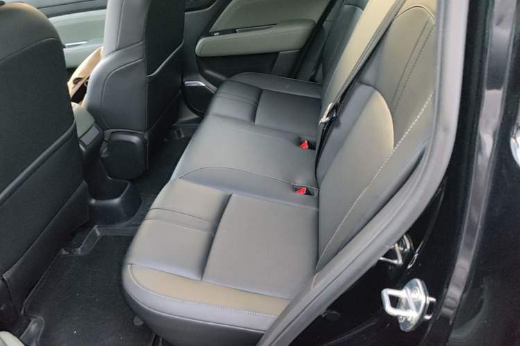 Used Baojun Spark EUV 2025 Flagship Edition 5 Seats Left Rear Seat