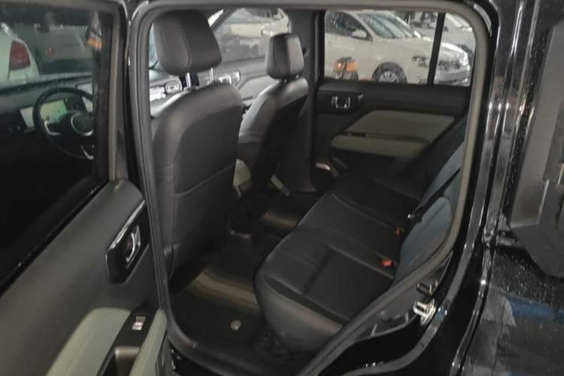 Used Baojun Spark EUV 2025 Flagship Edition 5 Seats Left Rear Seat