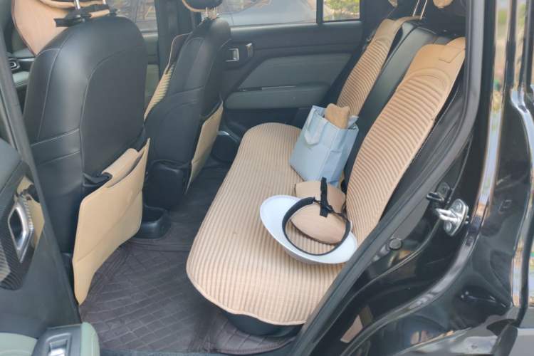 Used Baojun Spark EUV 2025 Flagship Edition 5 Seats Left Rear Seat