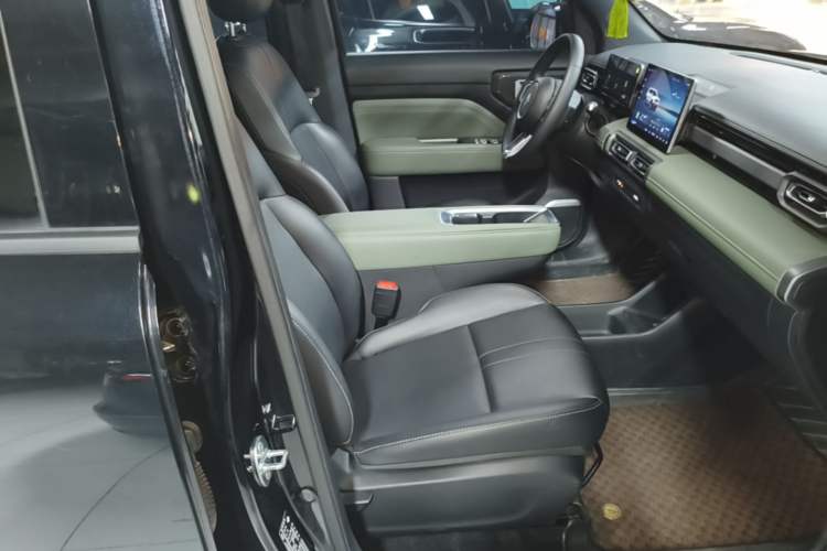Used Baojun Spark EUV 2025 Flagship Edition 5 Seats Right Front Seat