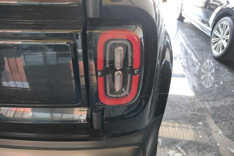 Used Baojun Spark EUV 2025 Flagship Edition 5 Seats Right Rear Taillight
