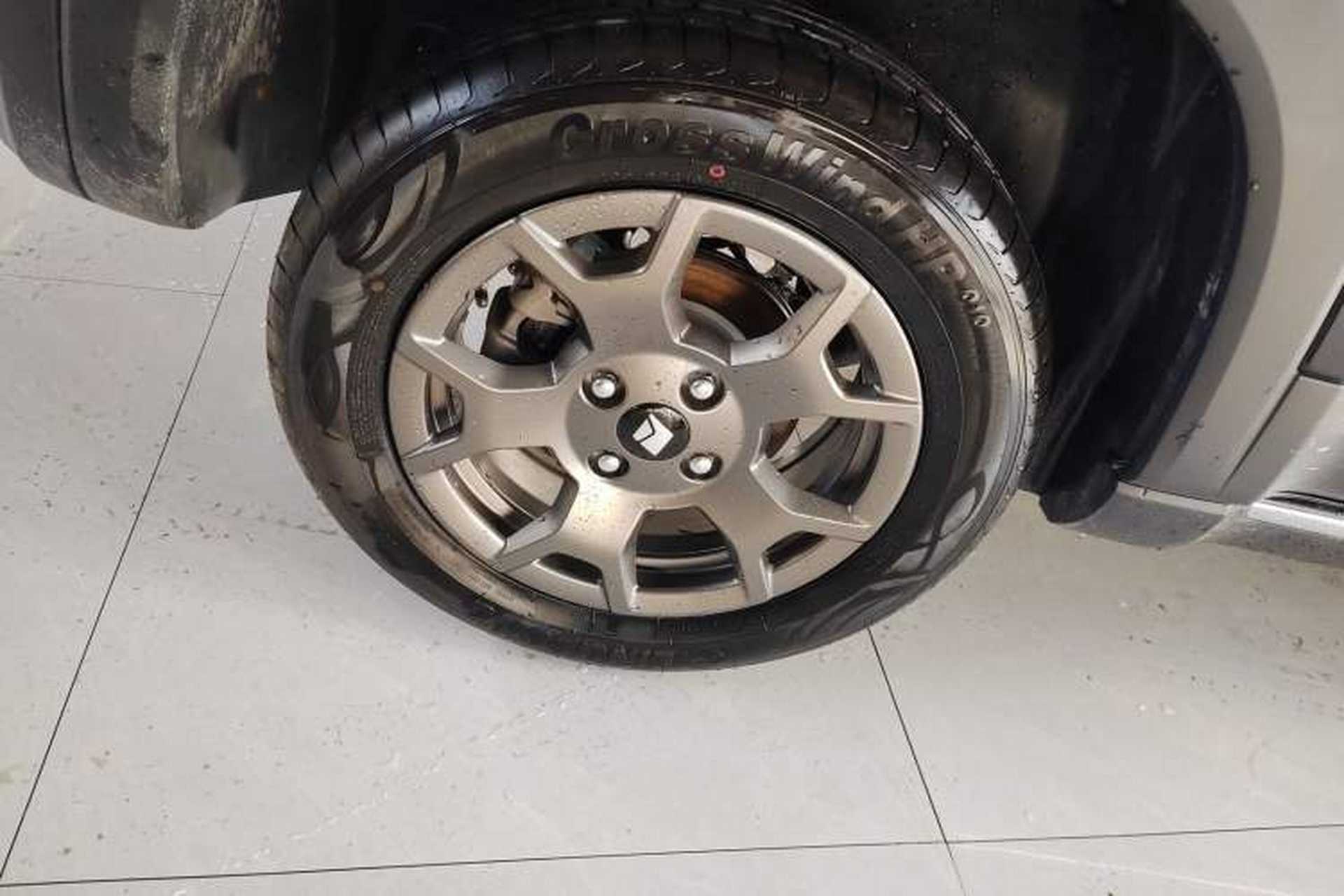 Used Baojun Spark EUV 2025 Smart Luxury Edition 5 Seats Right Rear Wheel Hub