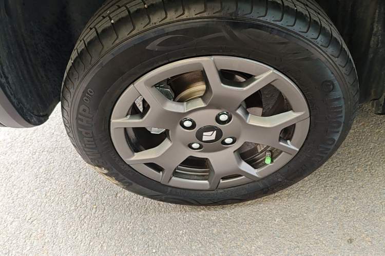 Used Baojun Spark EUV 2025 Flagship Edition 5 Seats Right Rear Wheel Hub