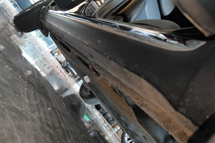 Used Baojun Spark EUV 2025 Flagship Edition 5 Seats Right Side Sill