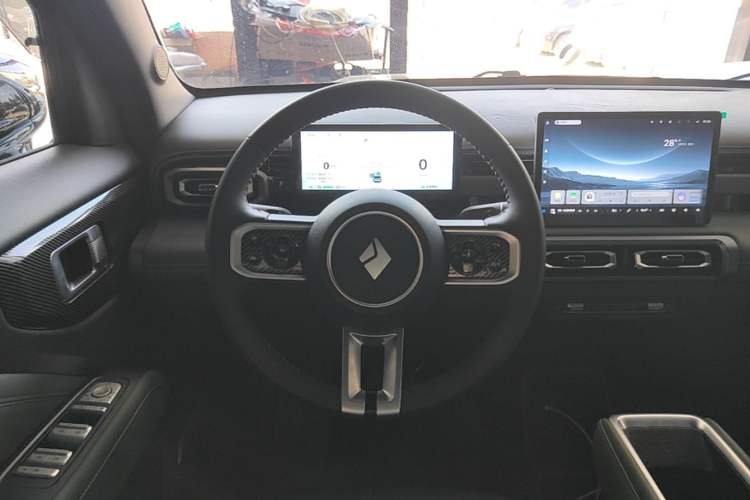Used Baojun Spark EUV 2025 Flagship Edition 5 Seats Steering Wheel