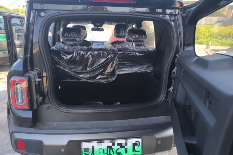 Used Baojun Spark EUV 2025 Flagship Edition 5 Seats Trunk