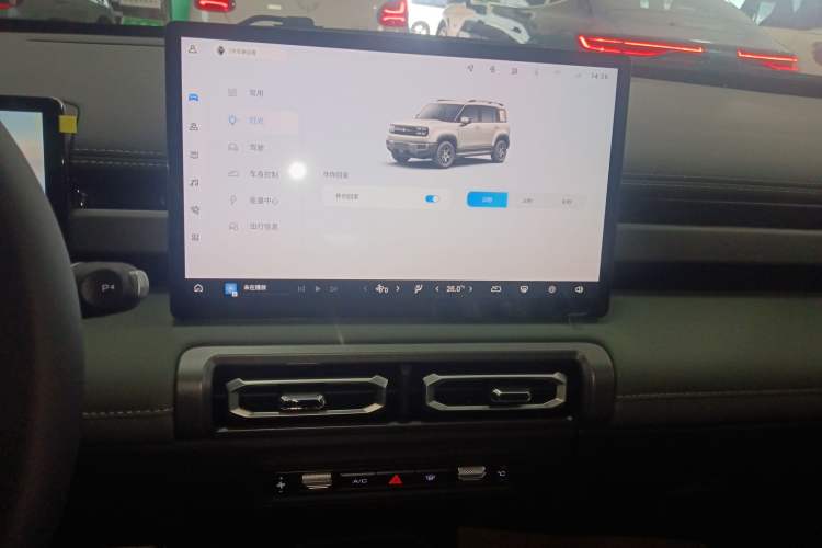 Used Baojun Spark EUV 2025 Flagship Edition 5 Seats Audio And AC Panel