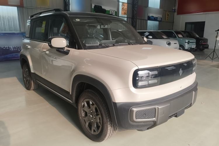 Used Baojun Spark EUV 2025 Flagship Edition 5 Seats Front Right 45 Deg