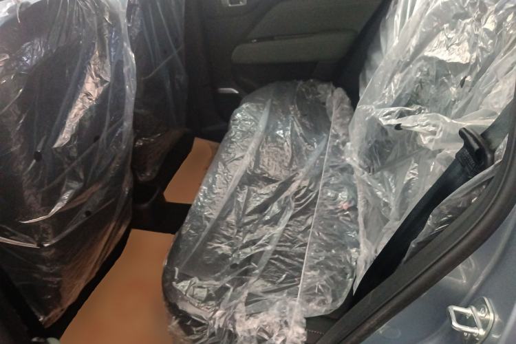 Used Baojun Spark EUV 2025 Flagship Edition 5 Seats Left Rear Seat