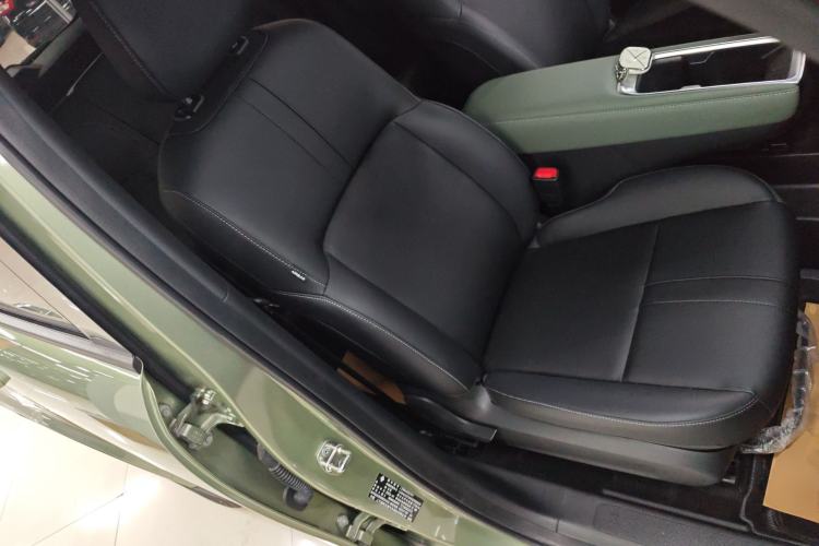 Used Baojun Spark EUV 2025 Smart Luxury Edition 5 Seats Right Front Seat