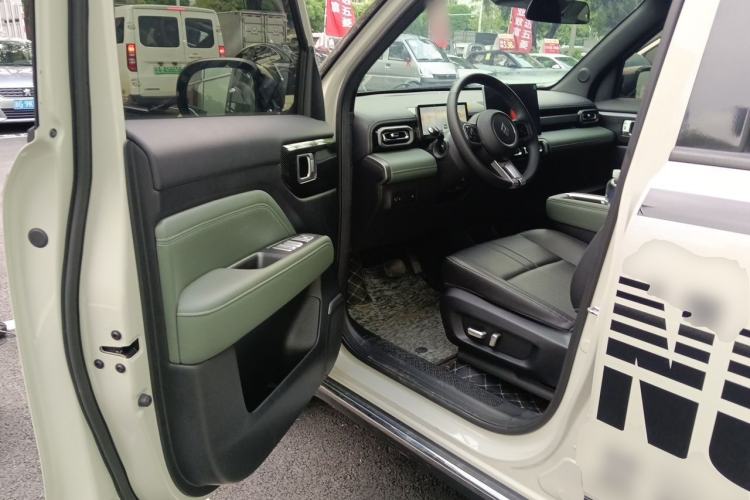 Used Baojun Spark EUV 2025 Smart Luxury Edition 5 Seats Driver Seat