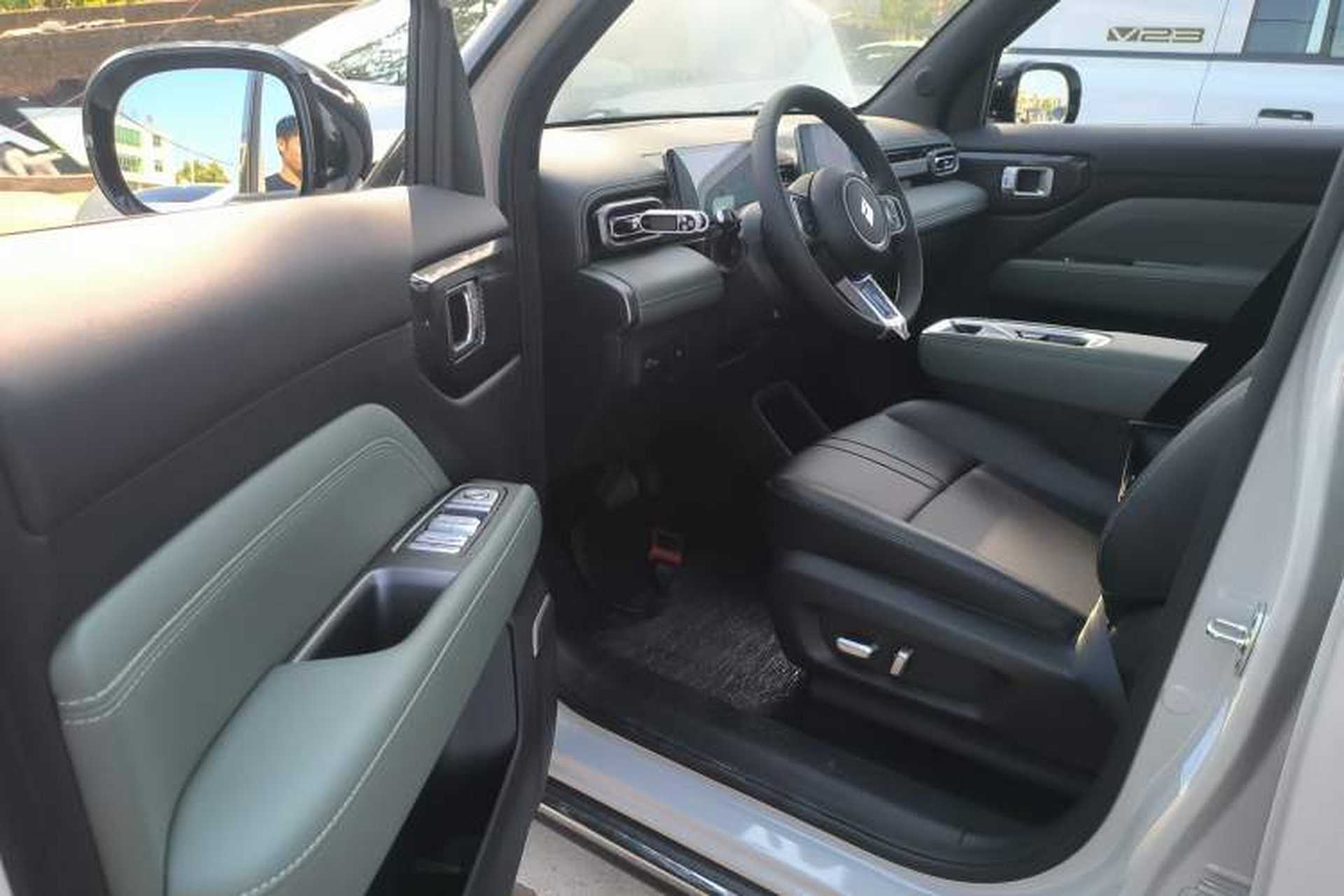 Used Baojun Spark EUV 2025 Flagship Edition 5 Seats Driver Seat