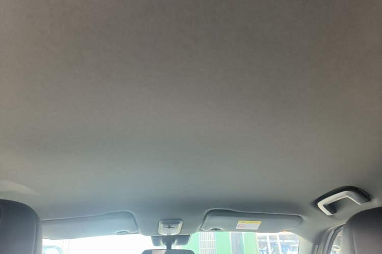 Used Baojun Spark EUV 2025 Smart Luxury Edition 5 Seats Headliner