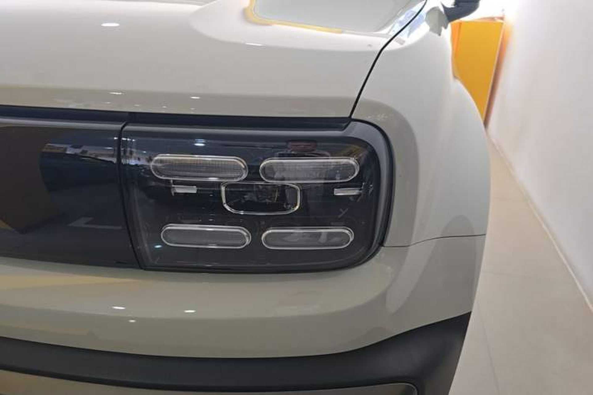 Used Baojun Spark EUV 2025 Smart Luxury Edition 5 Seats Left Front Headlight