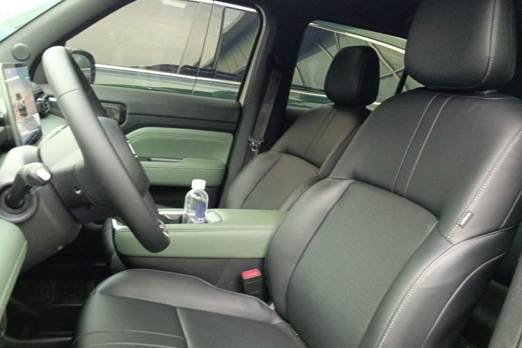 Used Baojun Spark EUV 2025 Smart Luxury Edition 5 Seats Left Front Seat