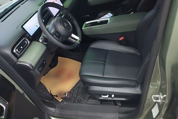 Used Baojun Spark EUV 2025 Flagship Edition 5 Seats Left Front Seat