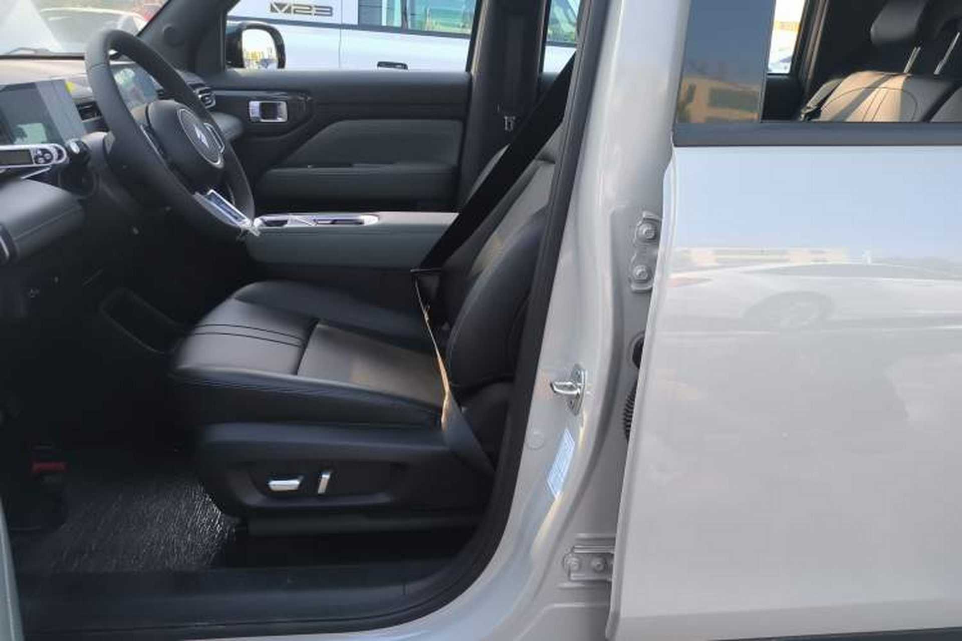 Used Baojun Spark EUV 2025 Flagship Edition 5 Seats Left Front Seat