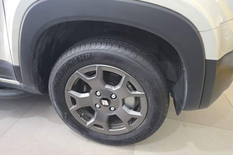 Used Baojun Spark EUV 2025 Smart Luxury Edition 5 Seats Left Front Wheel Hub