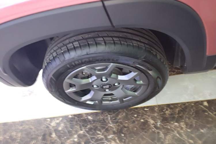 Used Baojun Spark EUV 2025 Flagship Edition 5 Seats Right Rear Wheel Hub
