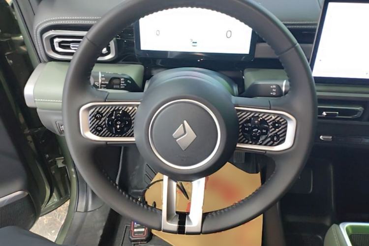 Used Baojun Spark EUV 2025 Flagship Edition 5 Seats Steering Wheel