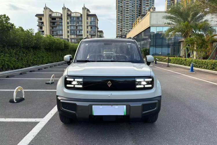 Used Baojun Spark EUV 2025 Flagship Edition 5 Seats Exterior 1