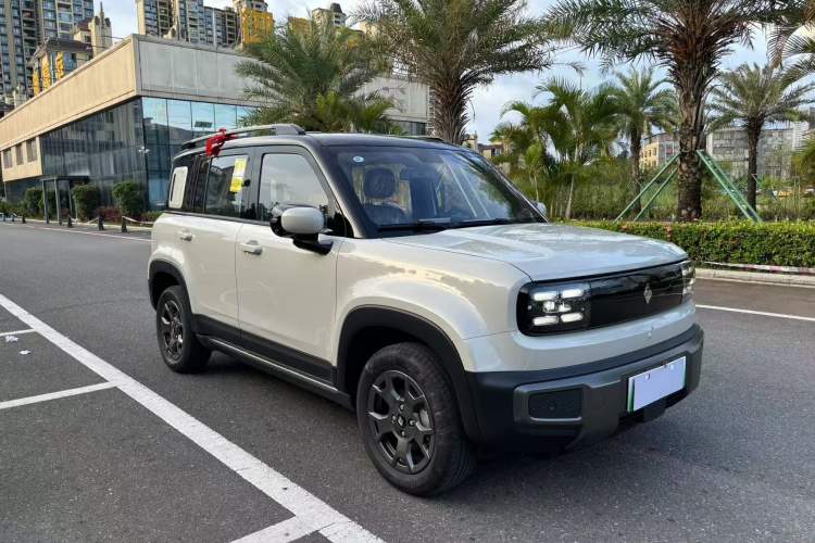 Used Baojun Spark EUV 2025 Flagship Edition 5 Seats Exterior 2