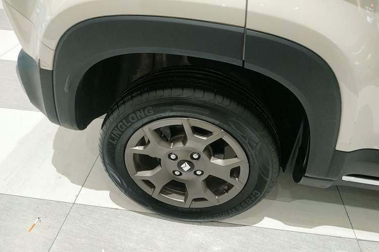 Used Baojun Spark EUV 2025 Flagship Edition 5 Seats Exterior 5