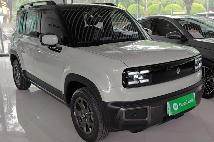 Used Baojun Spark EUV 2025 Flagship Edition 5 Seats Front Right 45 Deg