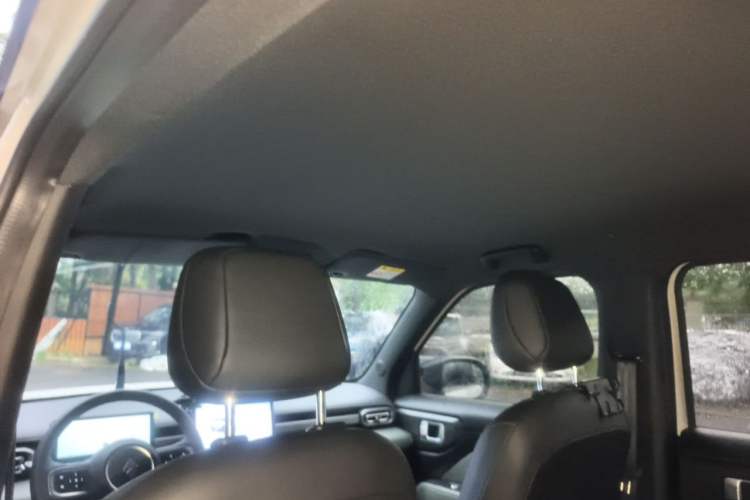 Used Baojun Spark EUV 2025 Flagship Edition 5 Seats Headliner