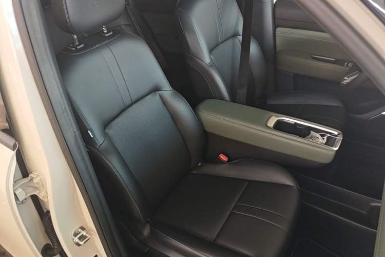 Used Baojun Spark EUV 2025 Flagship Edition 5 Seats Right Front Seat