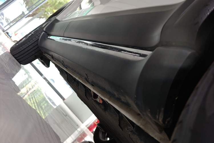 Used Baojun Spark EUV 2025 Flagship Edition 5 Seats Right Side Sill