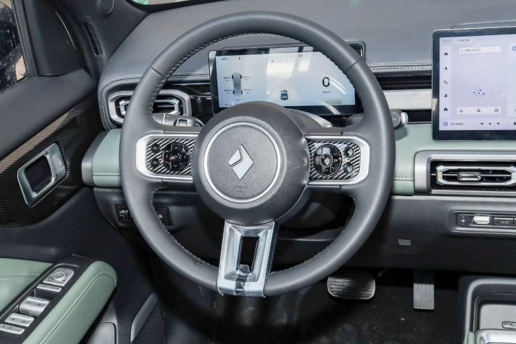 Used Baojun Spark EUV 2025 Flagship Edition 5 Seats Steering Wheel
