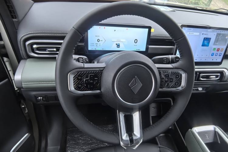 Used Baojun Spark EUV 2025 Flagship Edition 5 Seats Steering Wheel