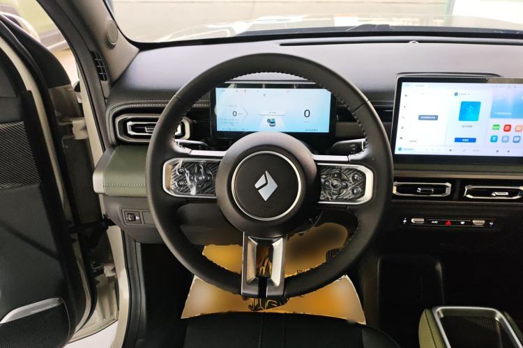 Used Baojun Spark EUV 2025 Flagship Edition 5 Seats Steering Wheel