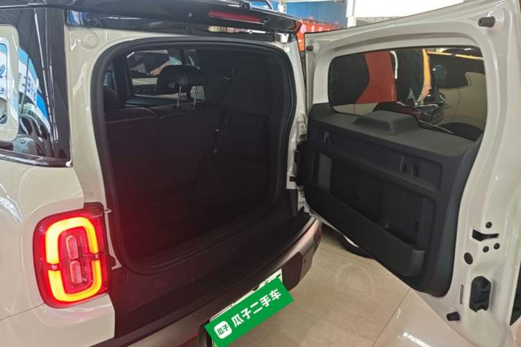 Used Baojun Spark EUV 2025 Flagship Edition 5 Seats Trunk