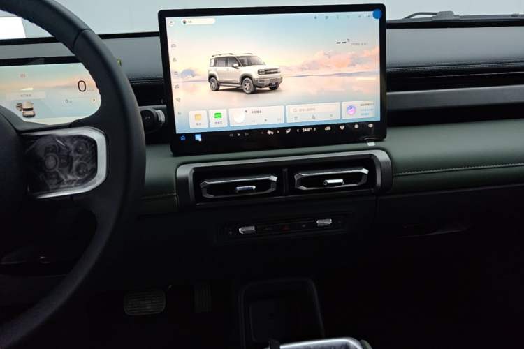 Used Baojun Spark EUV 2026 301km Flagship Edition Audio And AC Panel