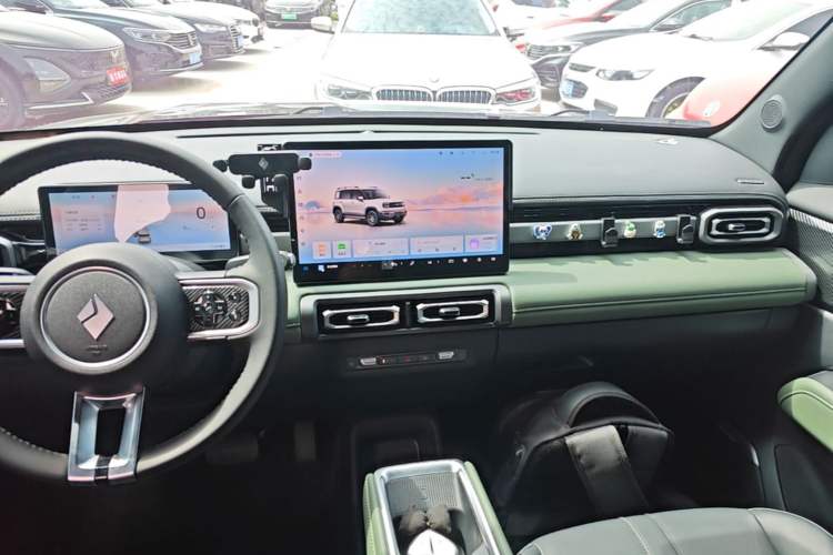 Used Baojun Spark EUV 2026 301km Flagship Edition Audio And AC Panel