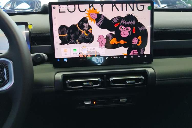 Used Baojun Spark EUV 2026 301km Flagship Edition Audio And AC Panel