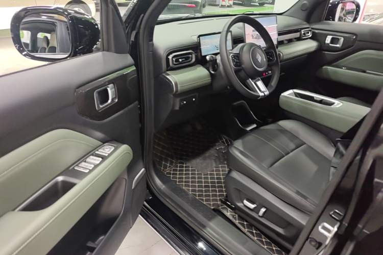 Used Baojun Spark EUV 2026 301km Flagship Edition Driver Seat