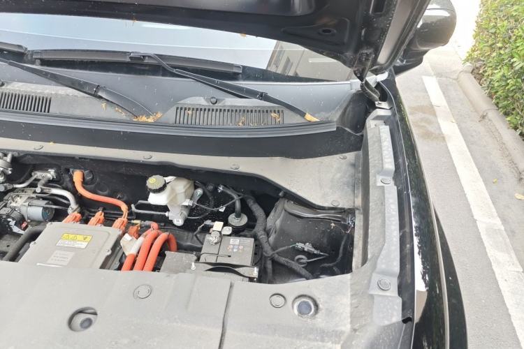 Used Baojun Spark EUV 2026 301km Flagship Edition Engine Bay Left