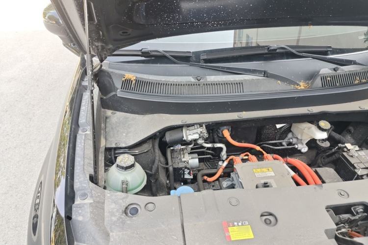 Used Baojun Spark EUV 2026 301km Flagship Edition Engine Bay Right